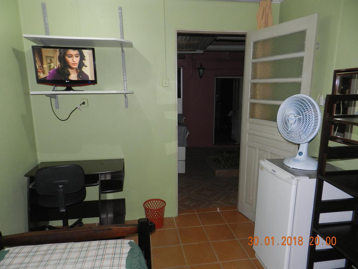 Morada Do Estudante Apartment Пелотас Стая снимка